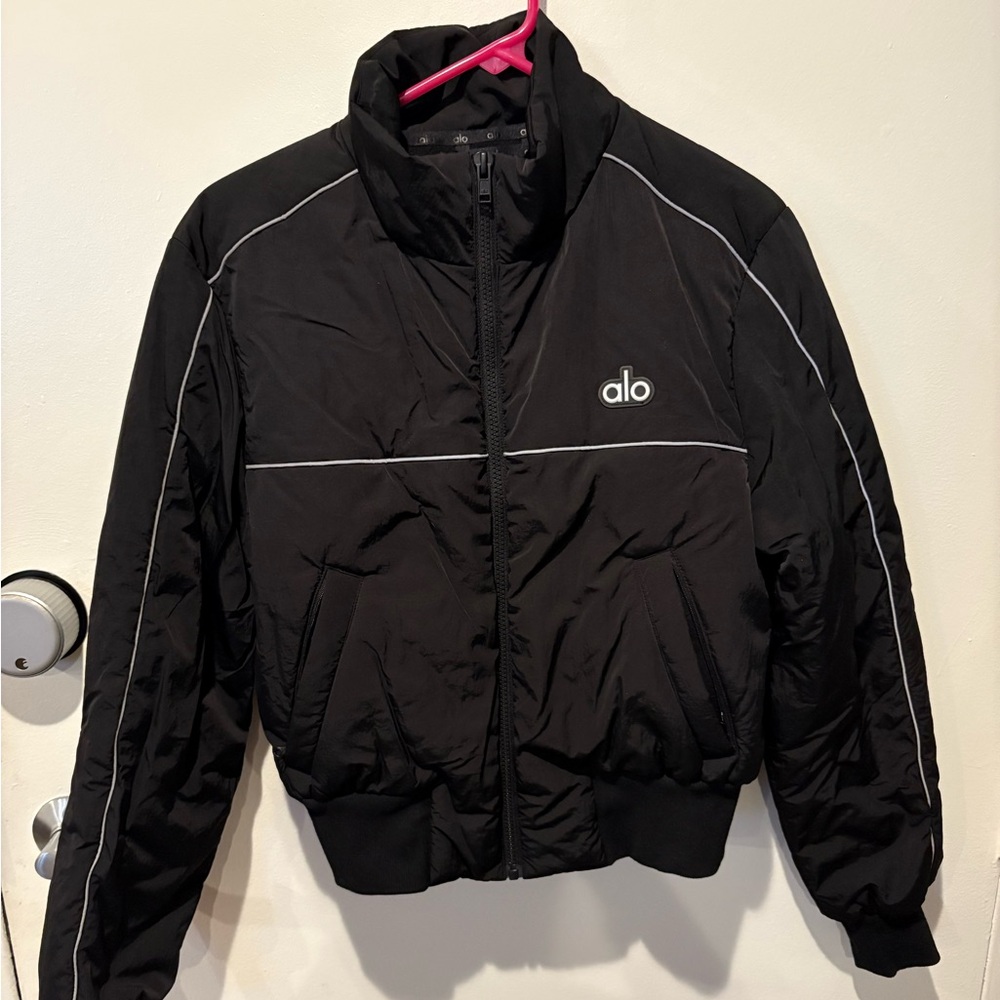 ALO Yoga Black Lightweight Puffer Jacket